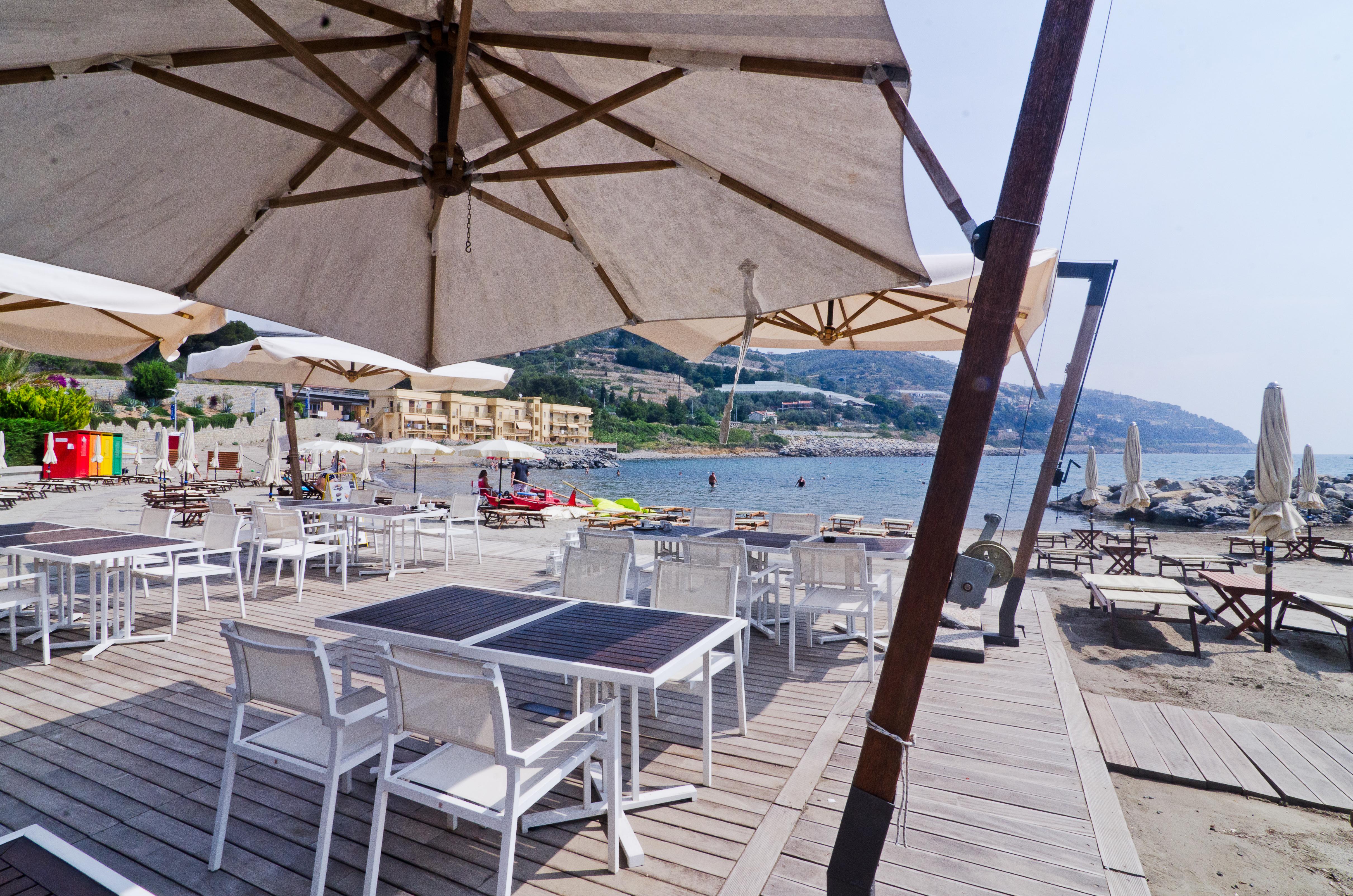 Riviera Dei Fiori Hotel
