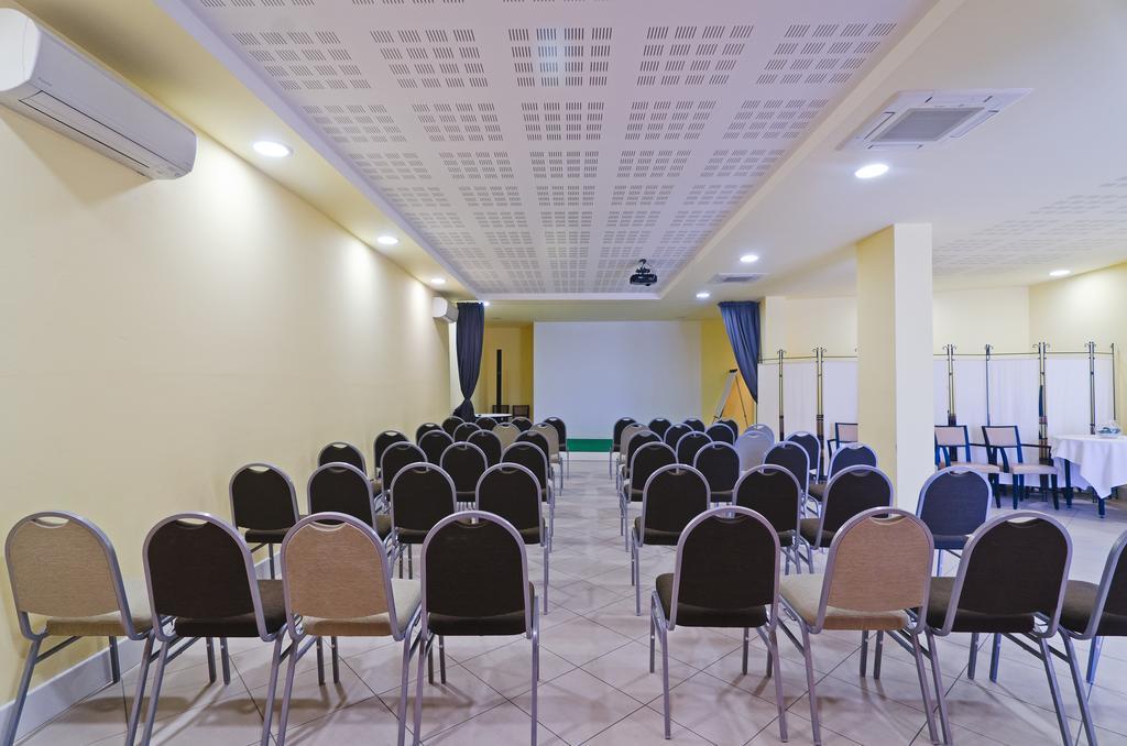 Hotel Riviera Dei Fiori 4*